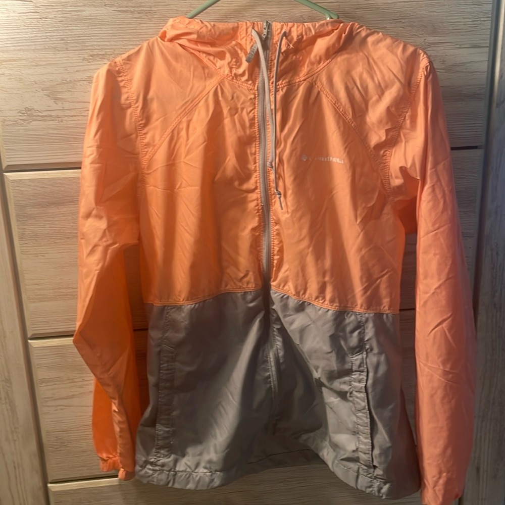 Columbia Wind Breaker.